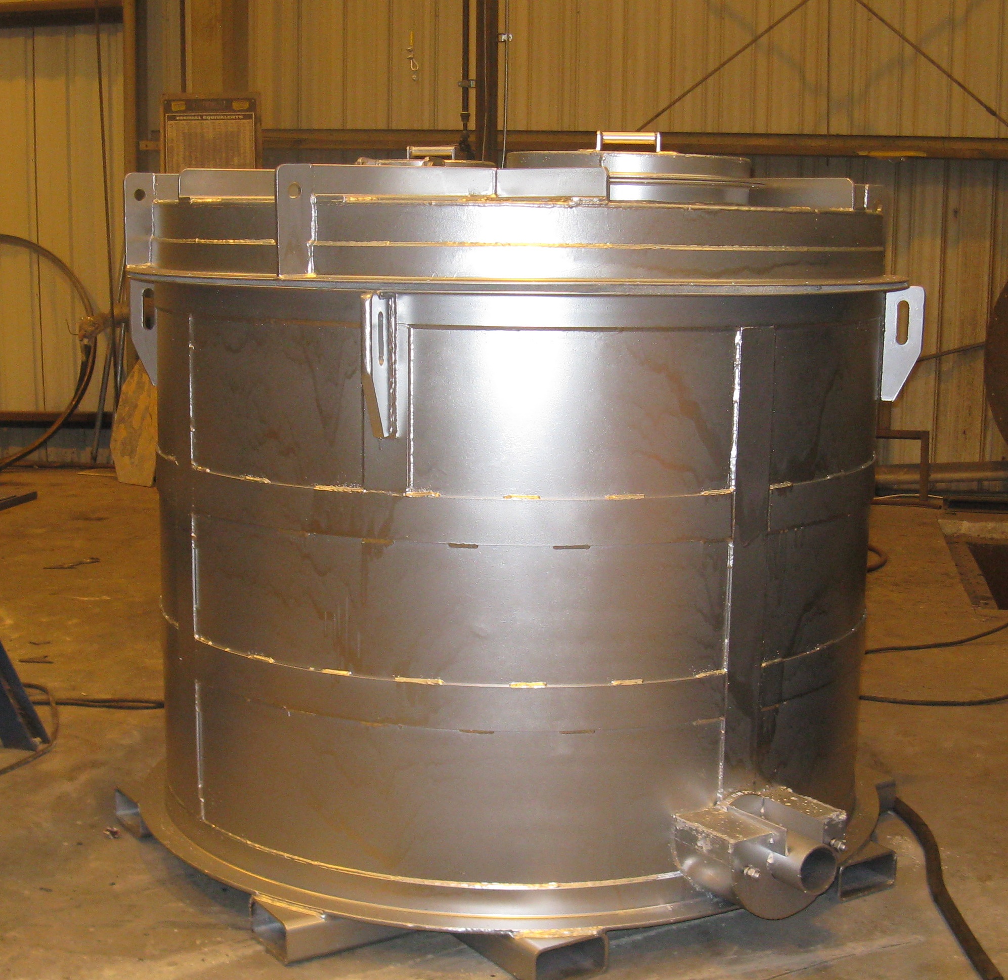 Hot Molten Metal Transfer CruciblesMolten Aluminum